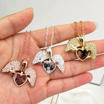 Custom Memory Picture Necklace Iced Out Diamond Heart Pendant for Women Open Photo Locket Heart Necklace Valentine's Gift