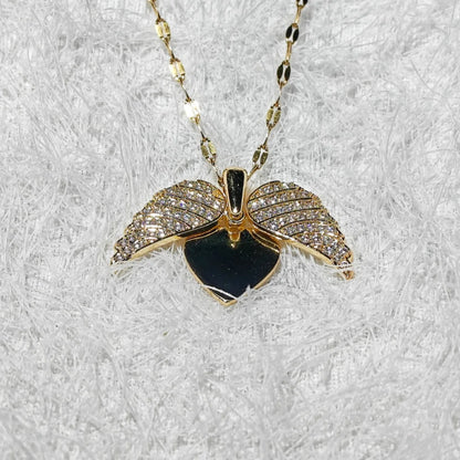 New Arrival Copper Micro-inlaid Zircon Angel Wing Heart Pendant Necklace