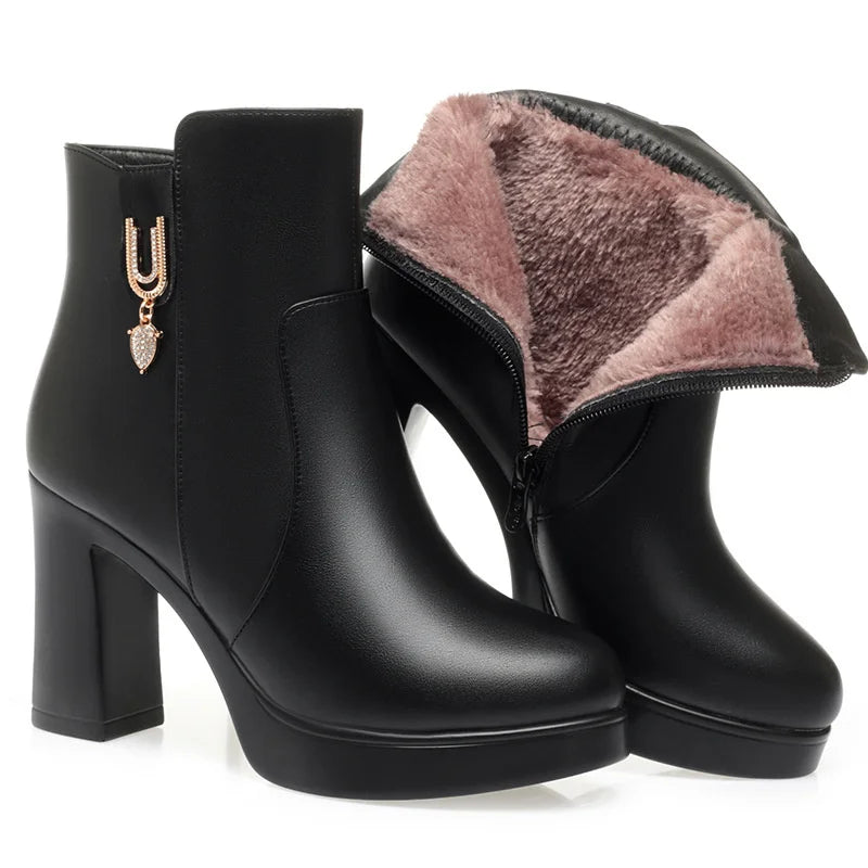 Autumn Winter Women  Platform Shoes Warm Fleece Waterproof Short Leather Boots Luxury Black Super High Heel Ankle Boots